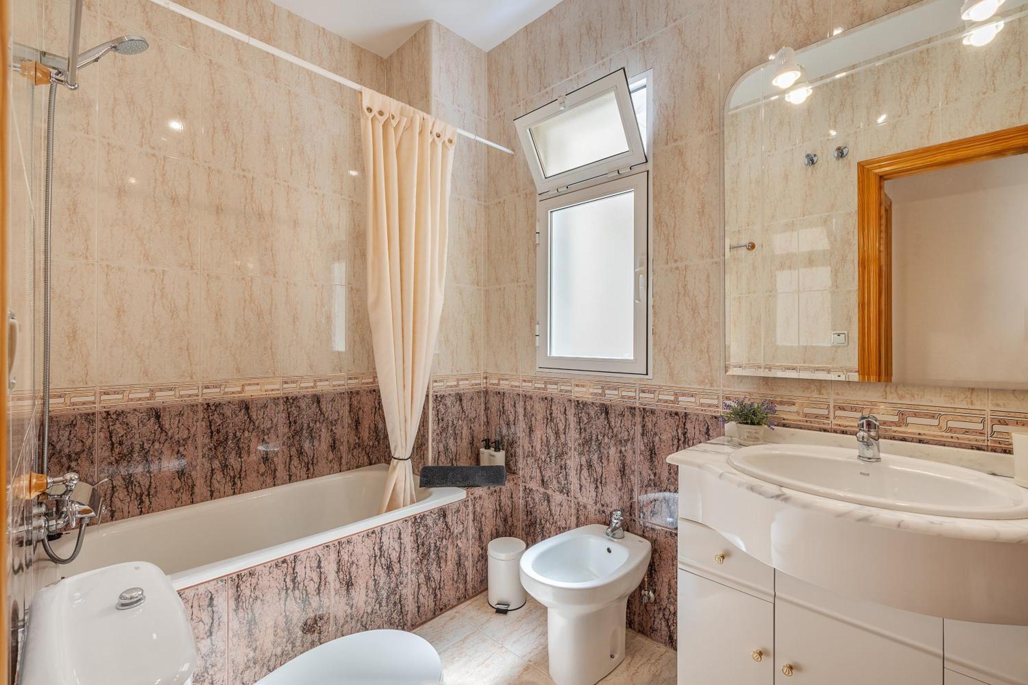 شقة Amplio Apartamento En Gueejar Sierra المظهر الخارجي الصورة